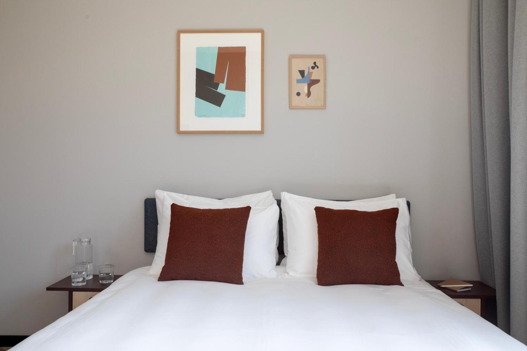 Bob W Amsterdam Noord Aparthotel Bagian luar foto