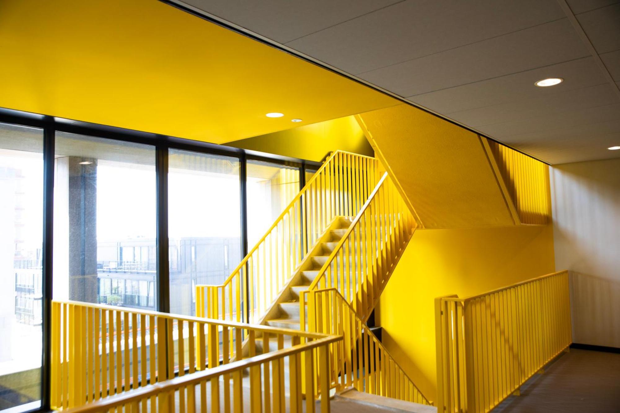 Bob W Amsterdam Noord Aparthotel Bagian luar foto