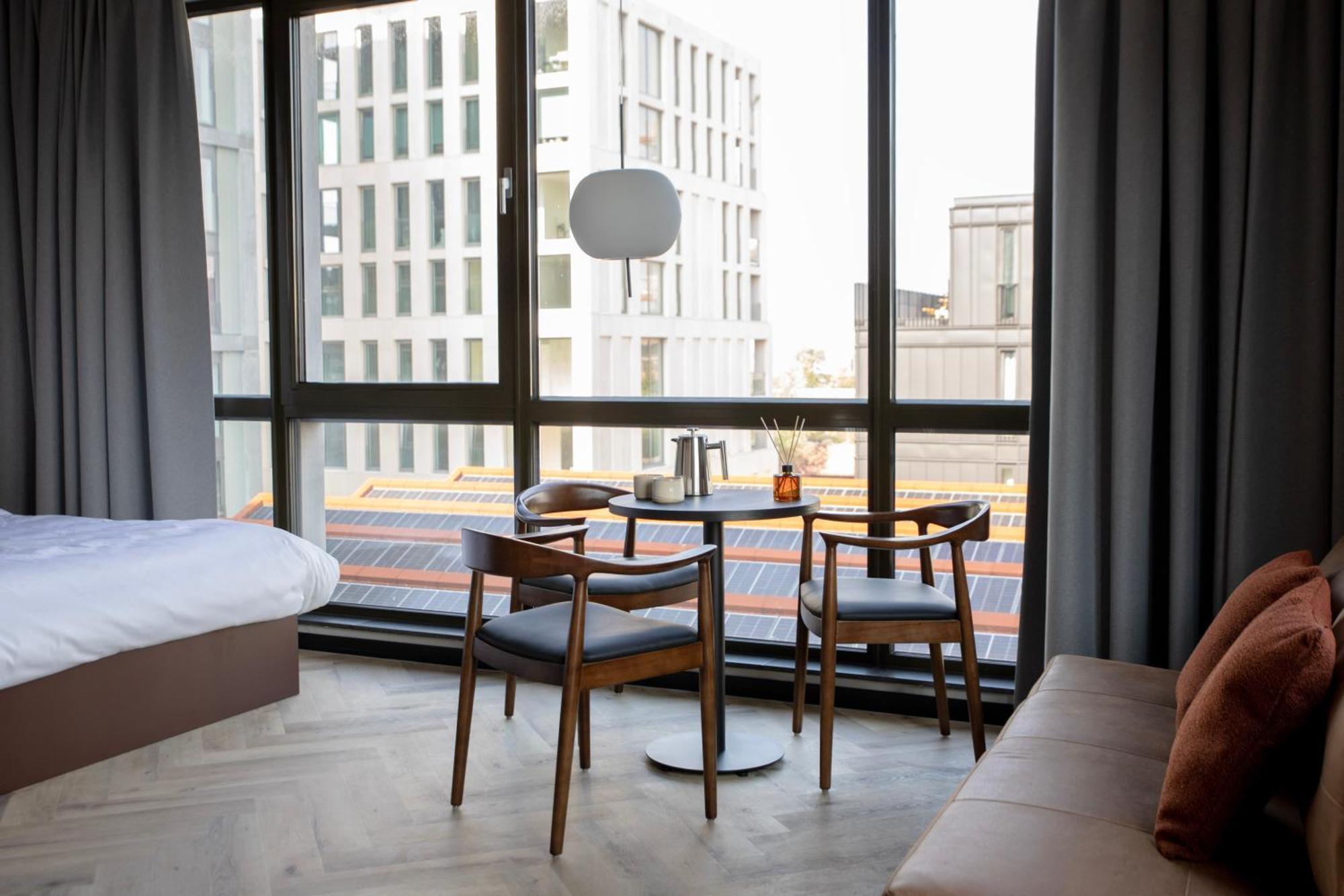 Bob W Amsterdam Noord Aparthotel Bagian luar foto
