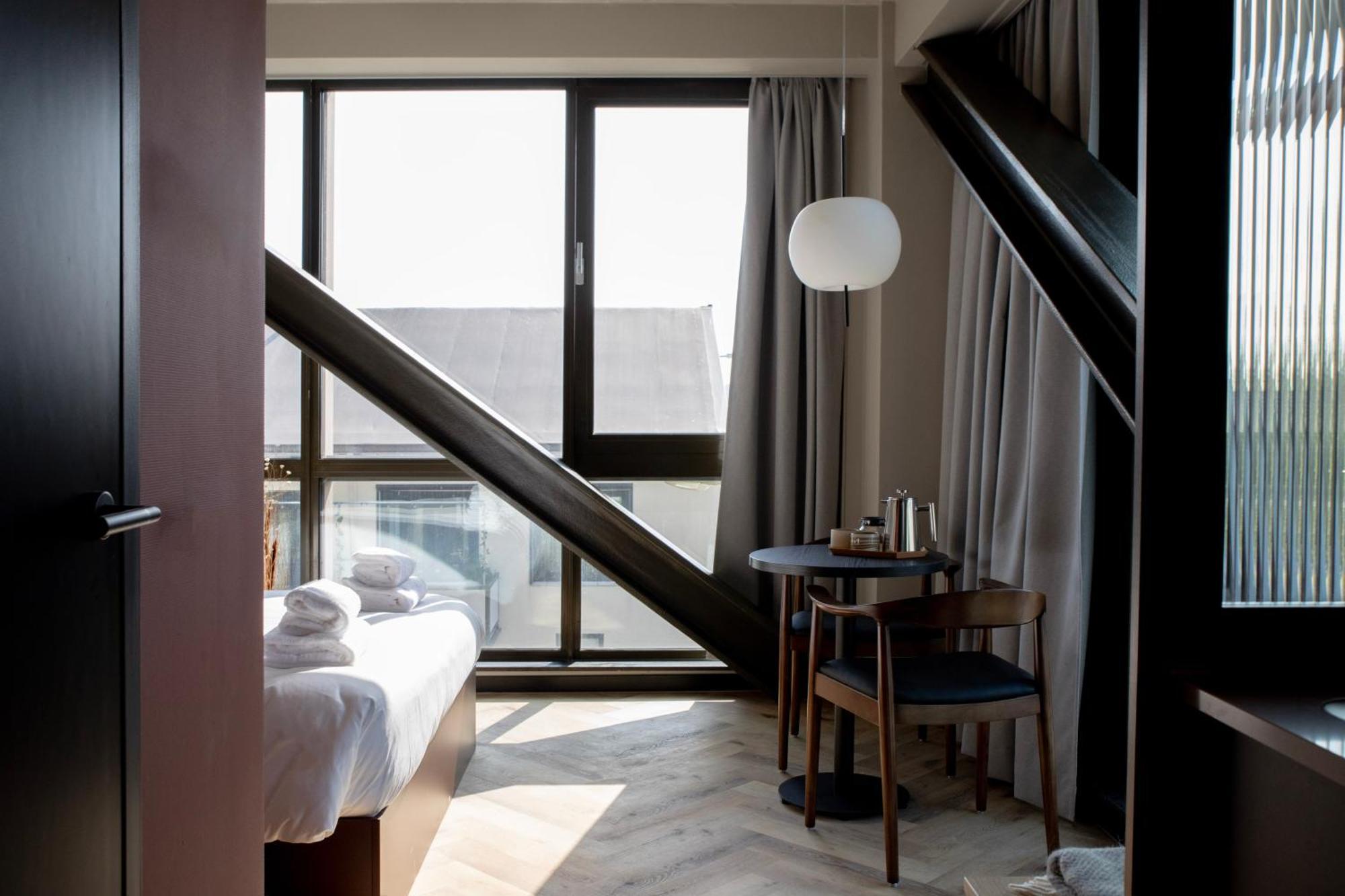 Bob W Amsterdam Noord Aparthotel Bagian luar foto